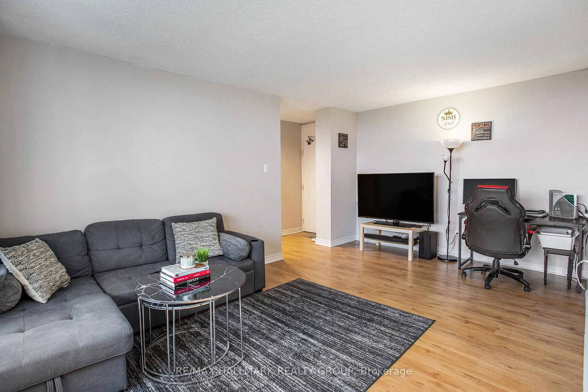Photo 3 of Unit 1508, 2000 Jasmine Crescent, Ottawa, Beacon Hill South — HOMEH