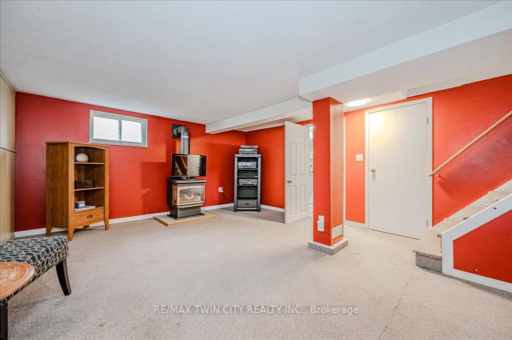 Photo 17 of 16 Northalaton Street, Brant, Brantford Twp — HOMEH
