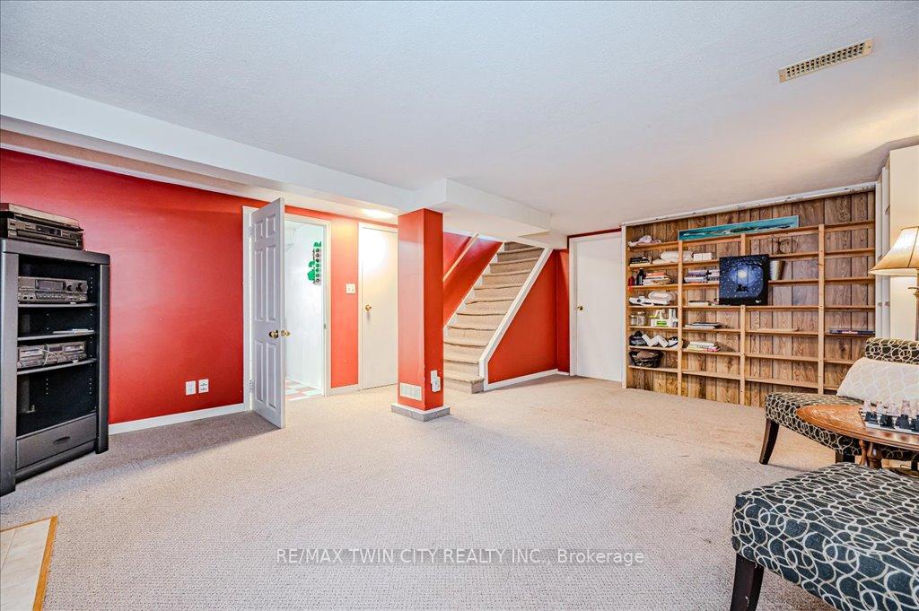 Photo 18 of 16 Northalaton Street, Brant, Brantford Twp — HOMEH