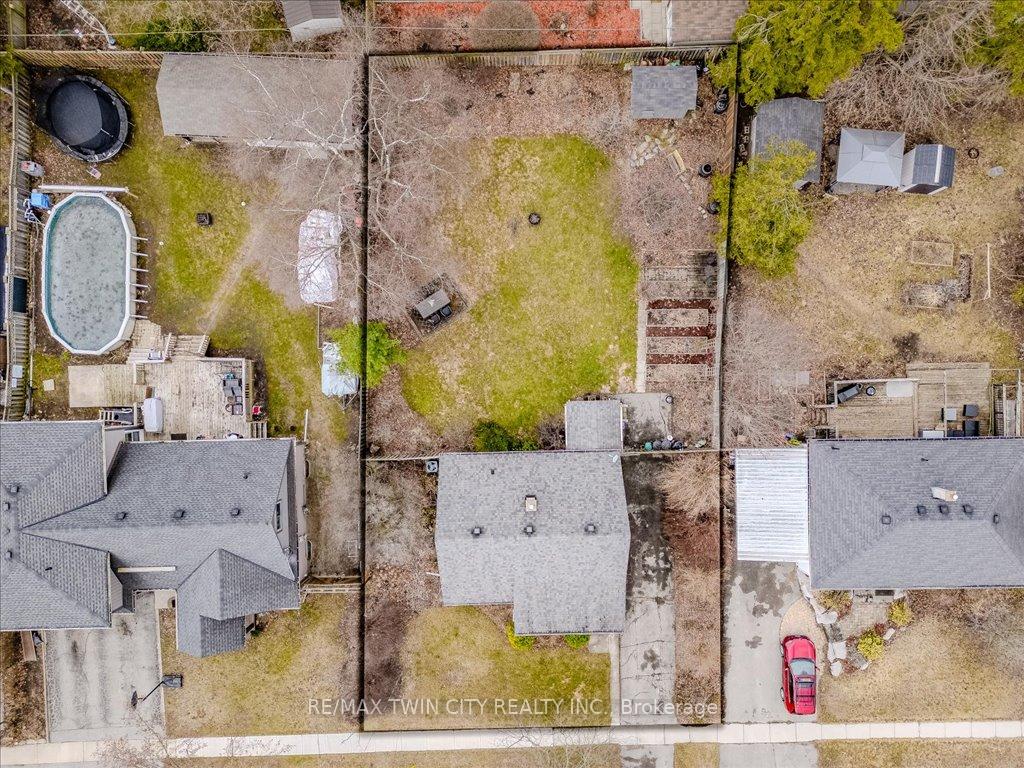 Photo 24 of 16 Northalaton Street, Brant, Brantford Twp — HOMEH