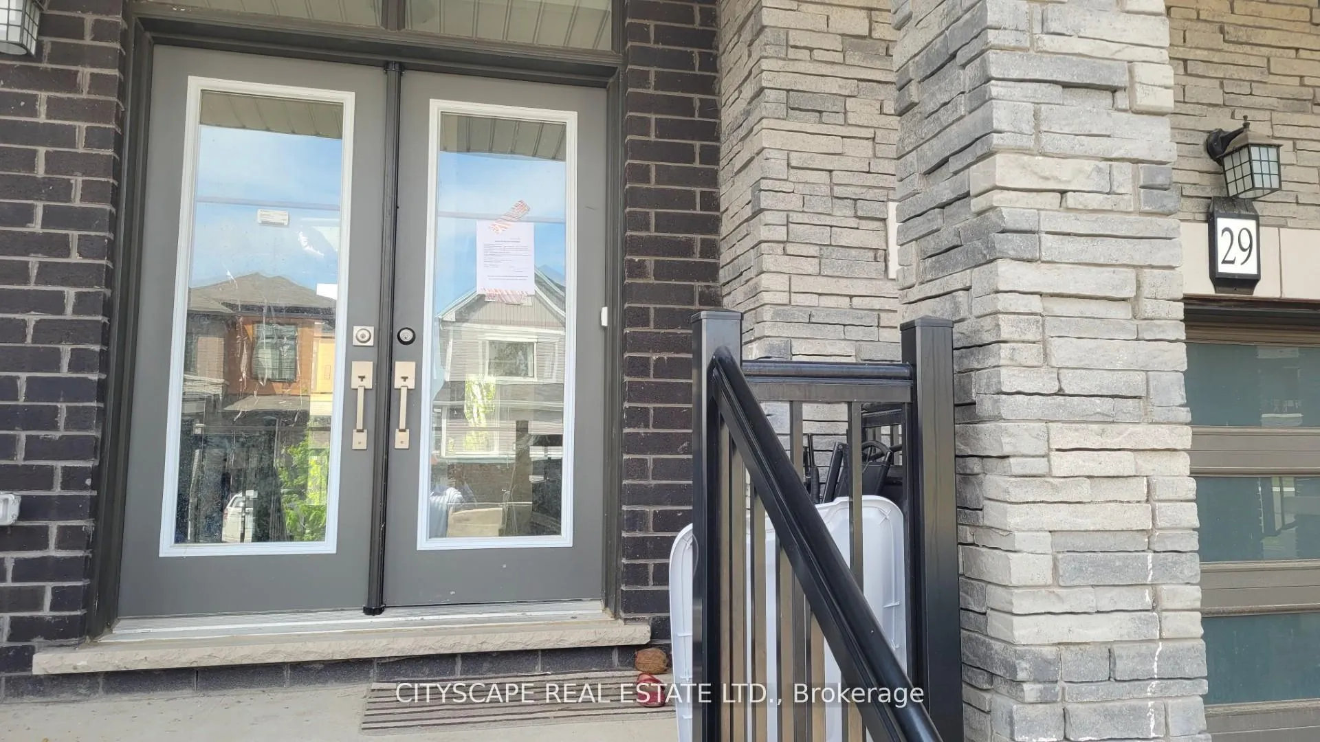 Photo 15 of 29 Sundin Drive, Haldimand — HOMEH