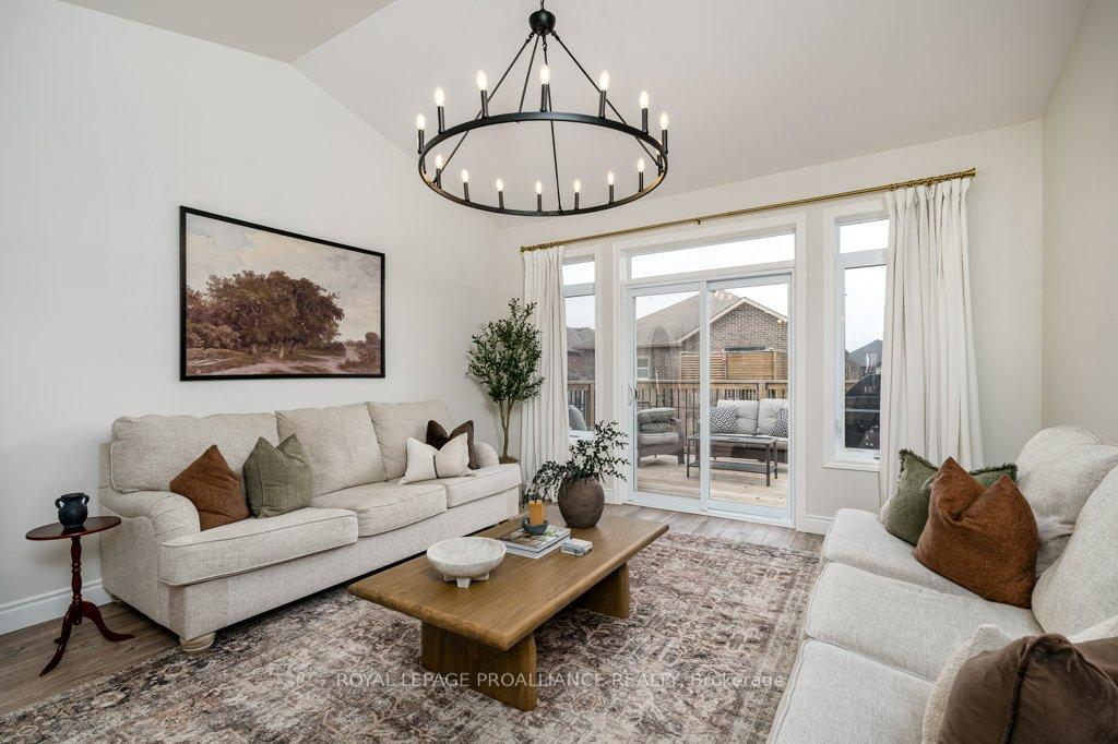 Photo 13 of 13 Virginia Crescent, Belleville, Thurlow Ward — HOMEH