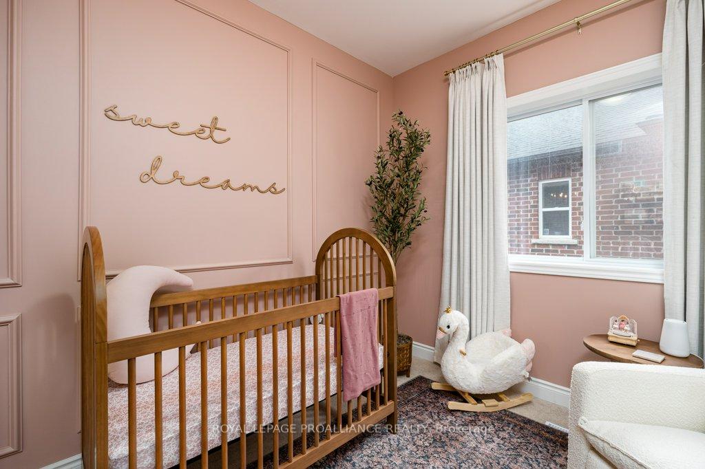 Photo 16 of 13 Virginia Crescent, Belleville, Thurlow Ward — HOMEH
