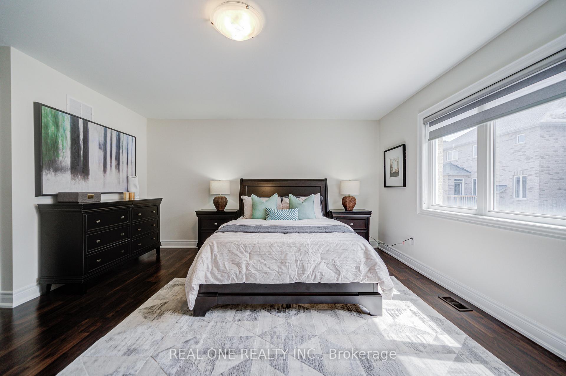 Photo 24 of 18 Terrell Avenue, Georgina, Keswick South — HOMEH