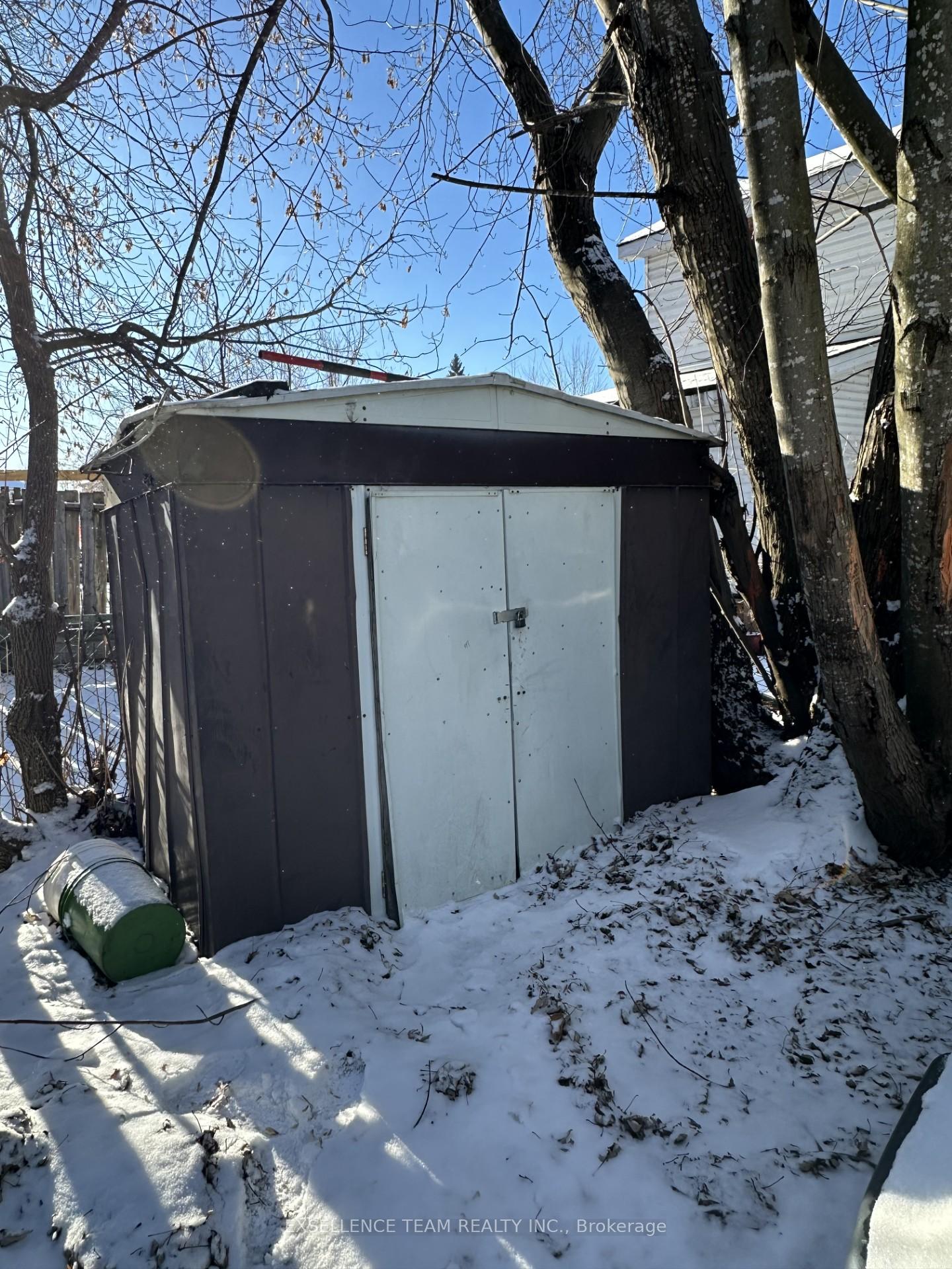 Photo 5 of Unit 226 1/2, 226-226 1/2 Fourth Street, Cornwall — HOMEH
