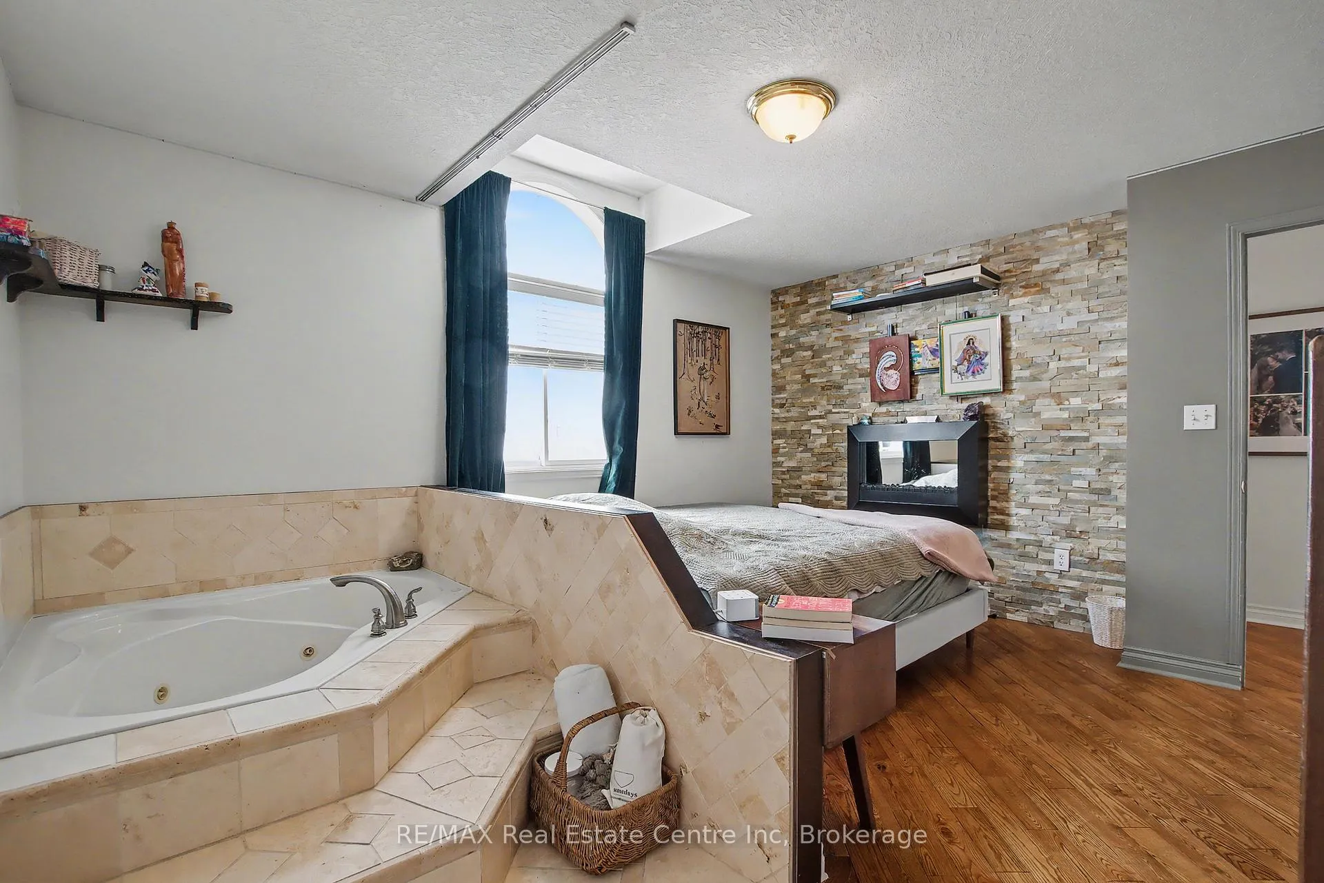 Photo 122 of 373 Starwood Drive, Guelph, Grange Road — HOMEH