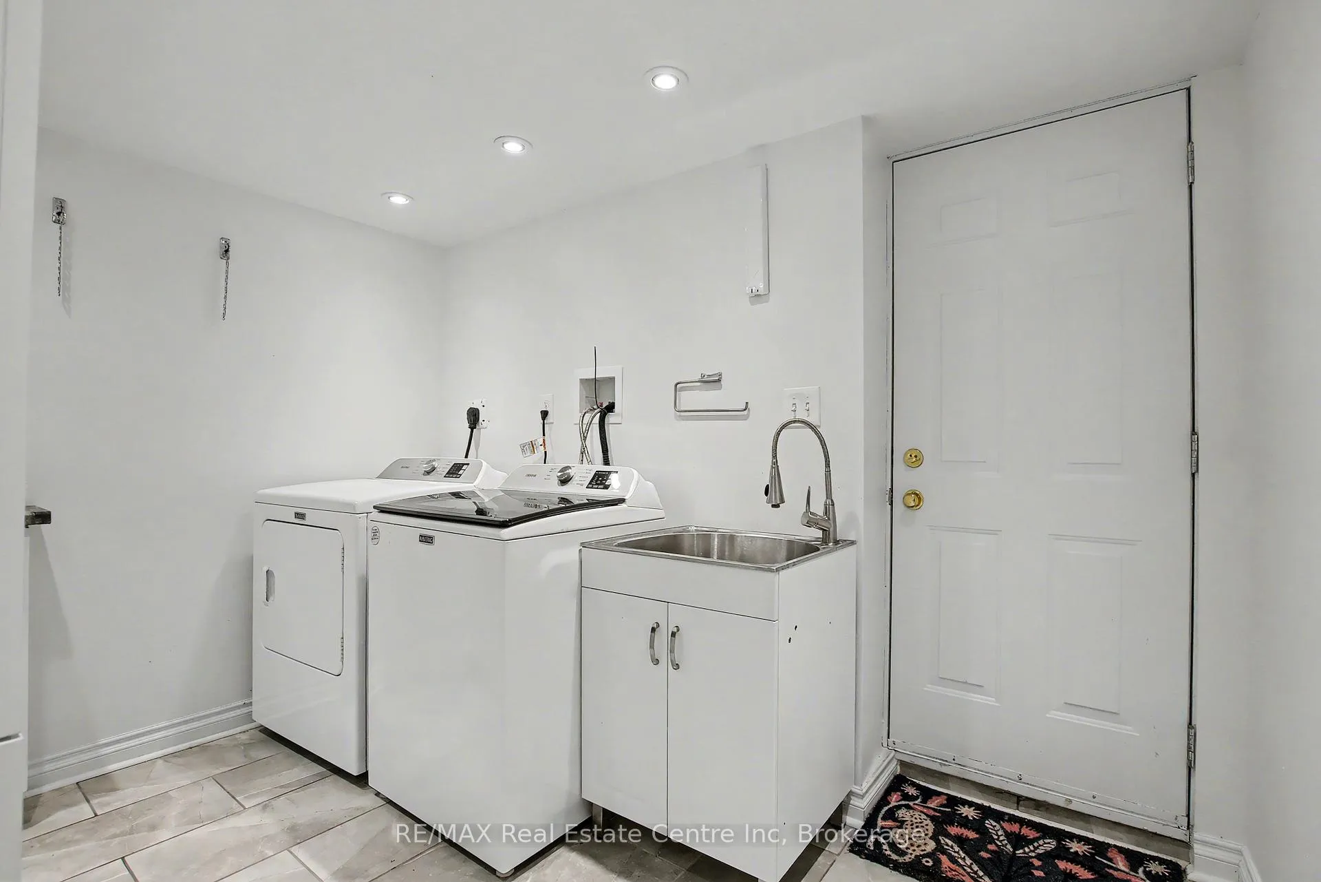 Photo 246 of 373 Starwood Drive, Guelph, Grange Road — HOMEH