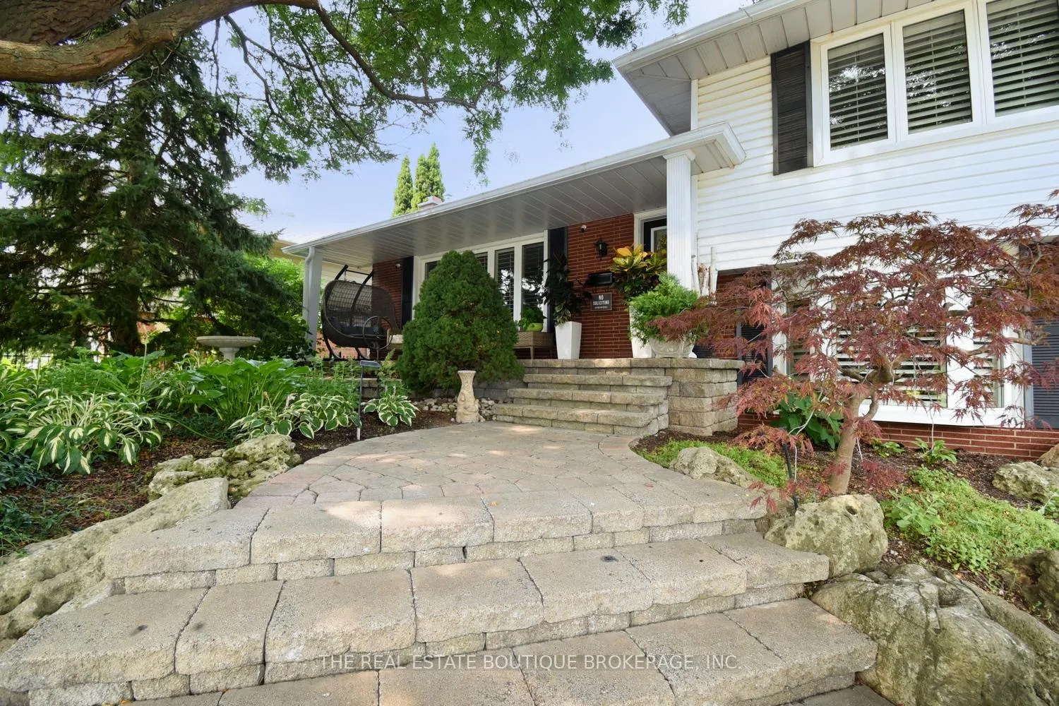 Photo 32 of 4131 Lorraine Crescent, Burlington, Shoreacres — HOMEH