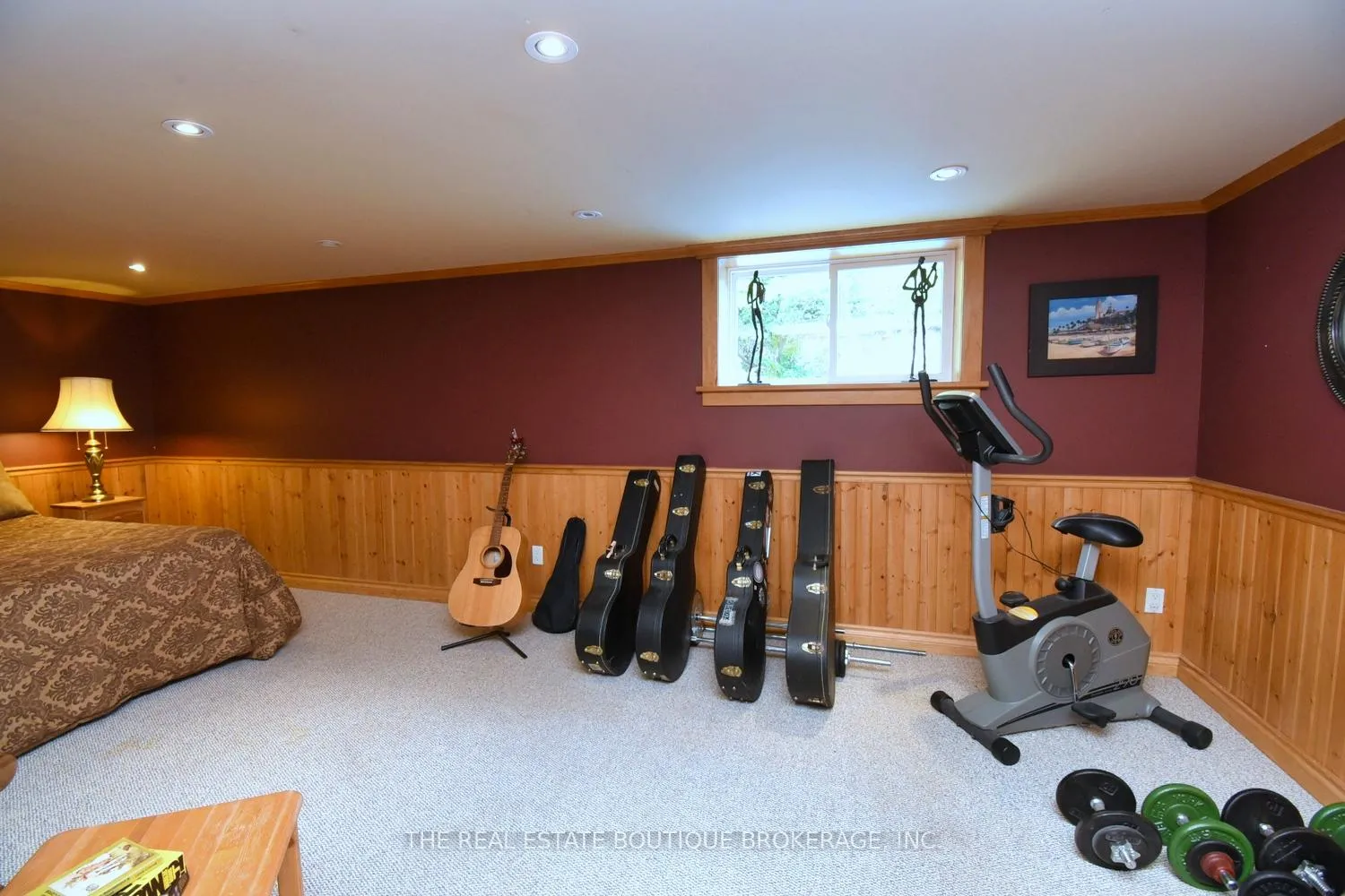 Photo 337 of 4131 Lorraine Crescent, Burlington, Shoreacres — HOMEH