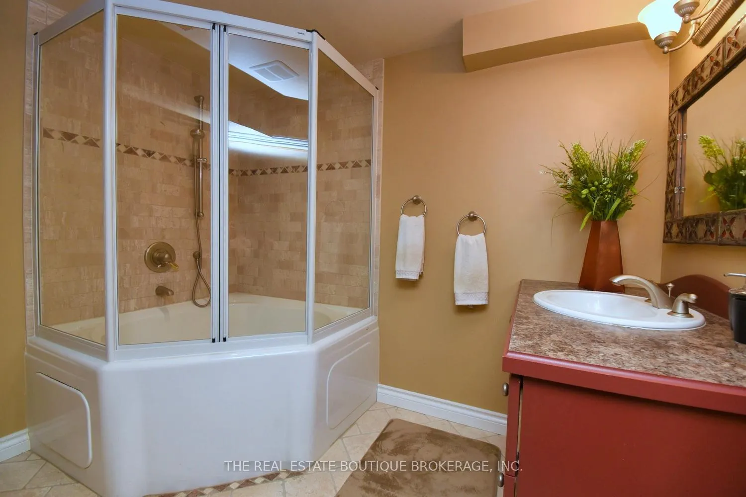 Photo 358 of 4131 Lorraine Crescent, Burlington, Shoreacres — HOMEH
