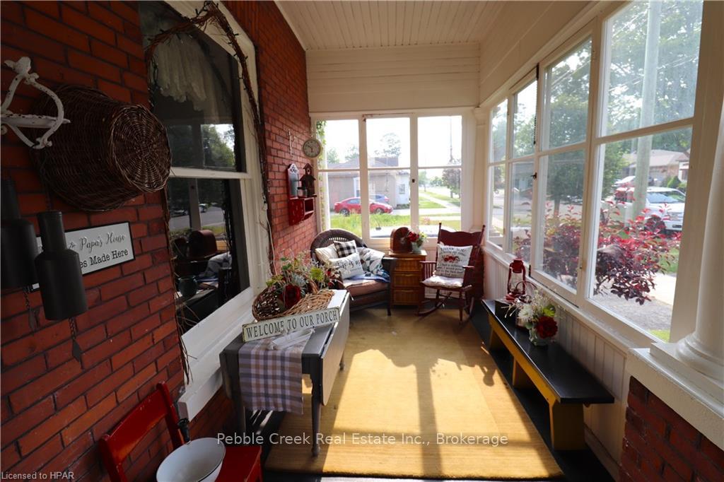 Photo 3 of 172 St David Street, Goderich, Goderich (Town) — HOMEH