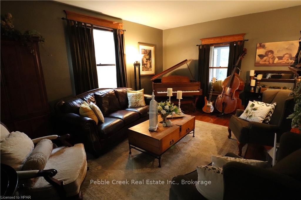 Photo 12 of 172 St David Street, Goderich, Goderich (Town) — HOMEH