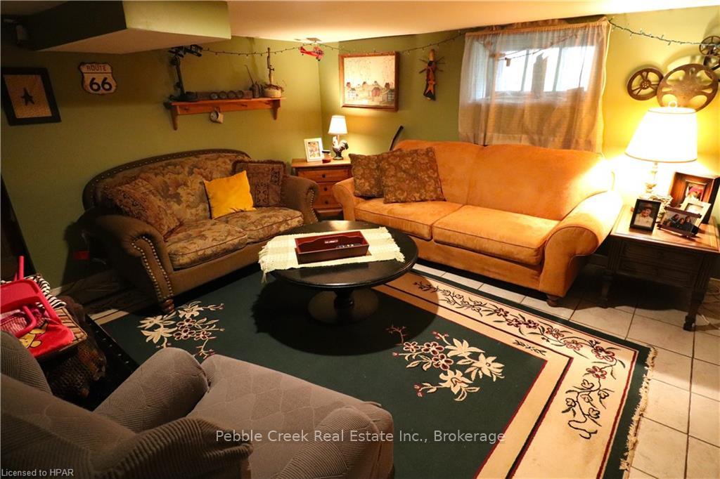 Photo 34 of 172 St David Street, Goderich, Goderich (Town) — HOMEH