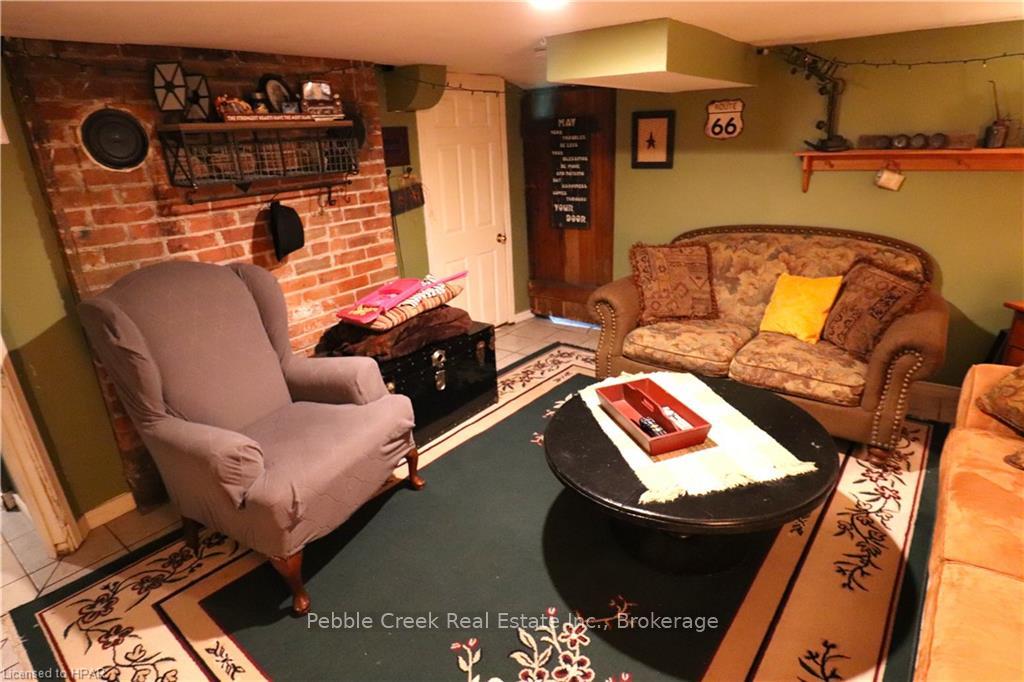 Photo 35 of 172 St David Street, Goderich, Goderich (Town) — HOMEH