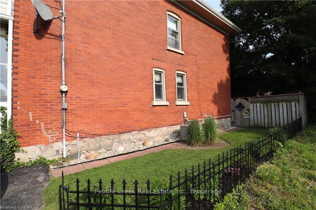 Photo 49 of 172 St David Street, Goderich, Goderich (Town) — HOMEH
