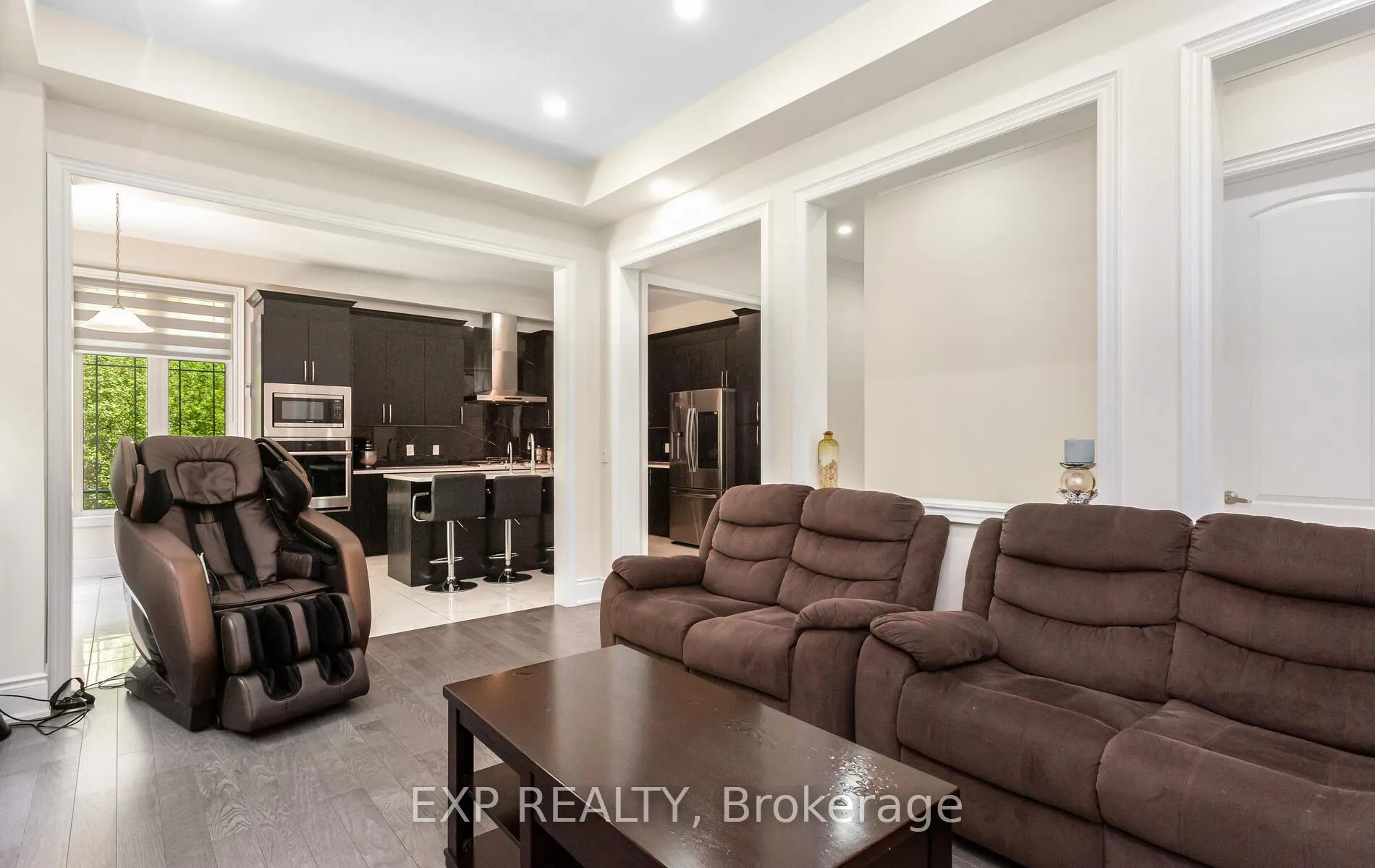 Photo 188 of 32 Daisy Meadow Crescent, Caledon, Caledon East — HOMEH