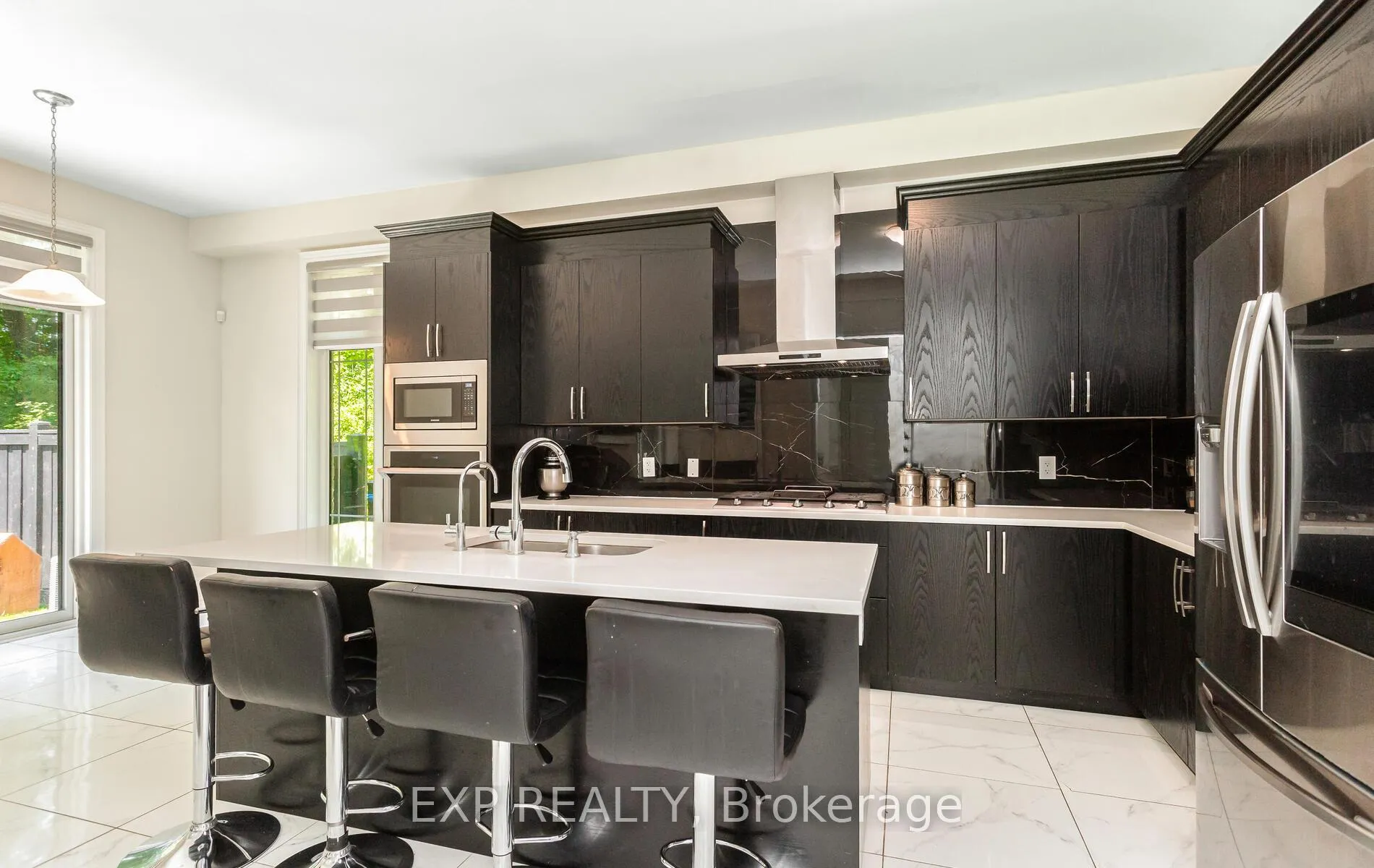Photo 210 of 32 Daisy Meadow Crescent, Caledon, Caledon East — HOMEH