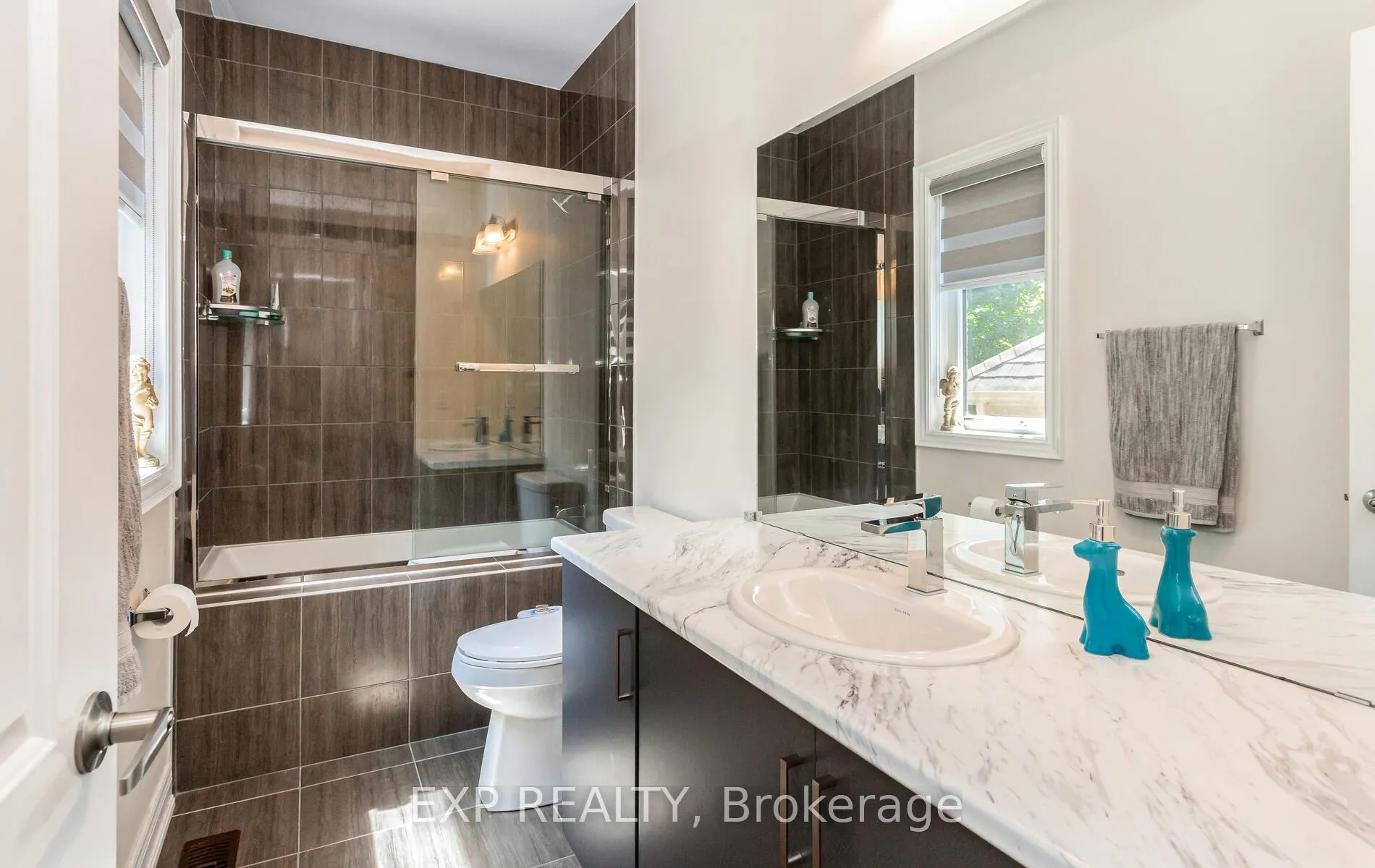 Photo 535 of 32 Daisy Meadow Crescent, Caledon, Caledon East — HOMEH