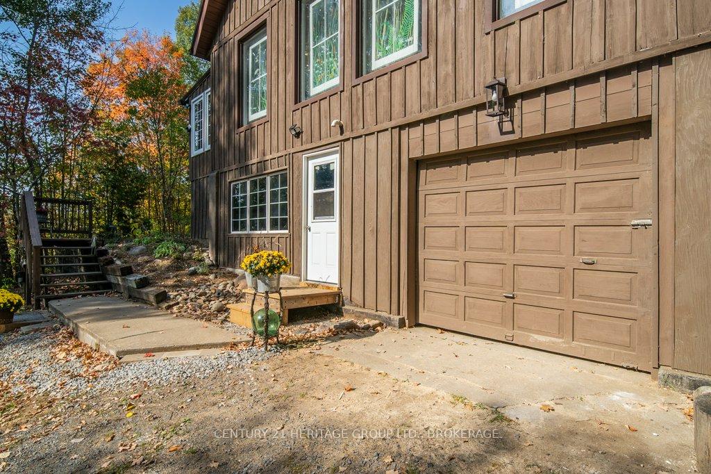 Photo 4 of 1433 Townline Road, Frontenac, Frontenac Centre — HOMEH