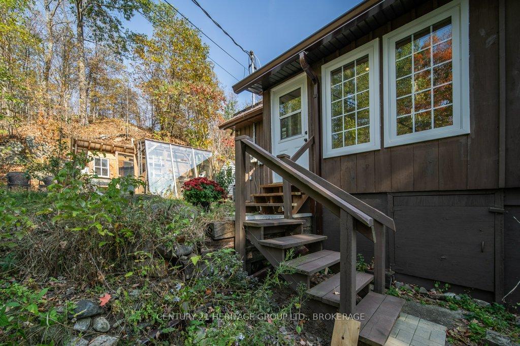 Photo 7 of 1433 Townline Road, Frontenac, Frontenac Centre — HOMEH