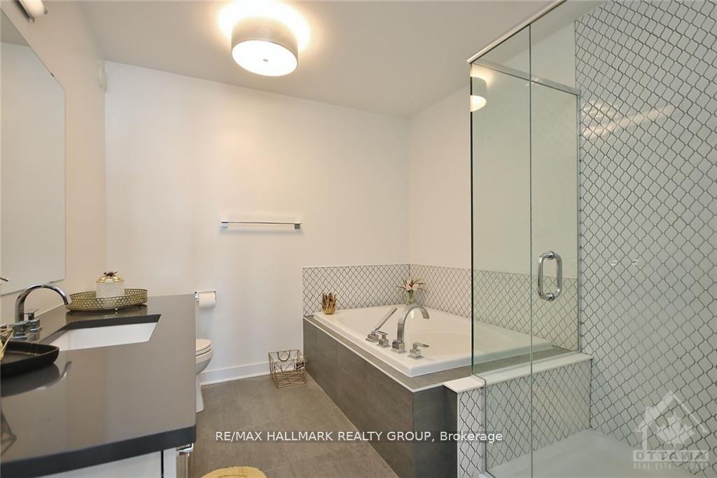 Photo 21 of 124 Helen Rapp Way, Ottawa, Blossom Park/Kemp Park/Findlay Creek — HOMEH