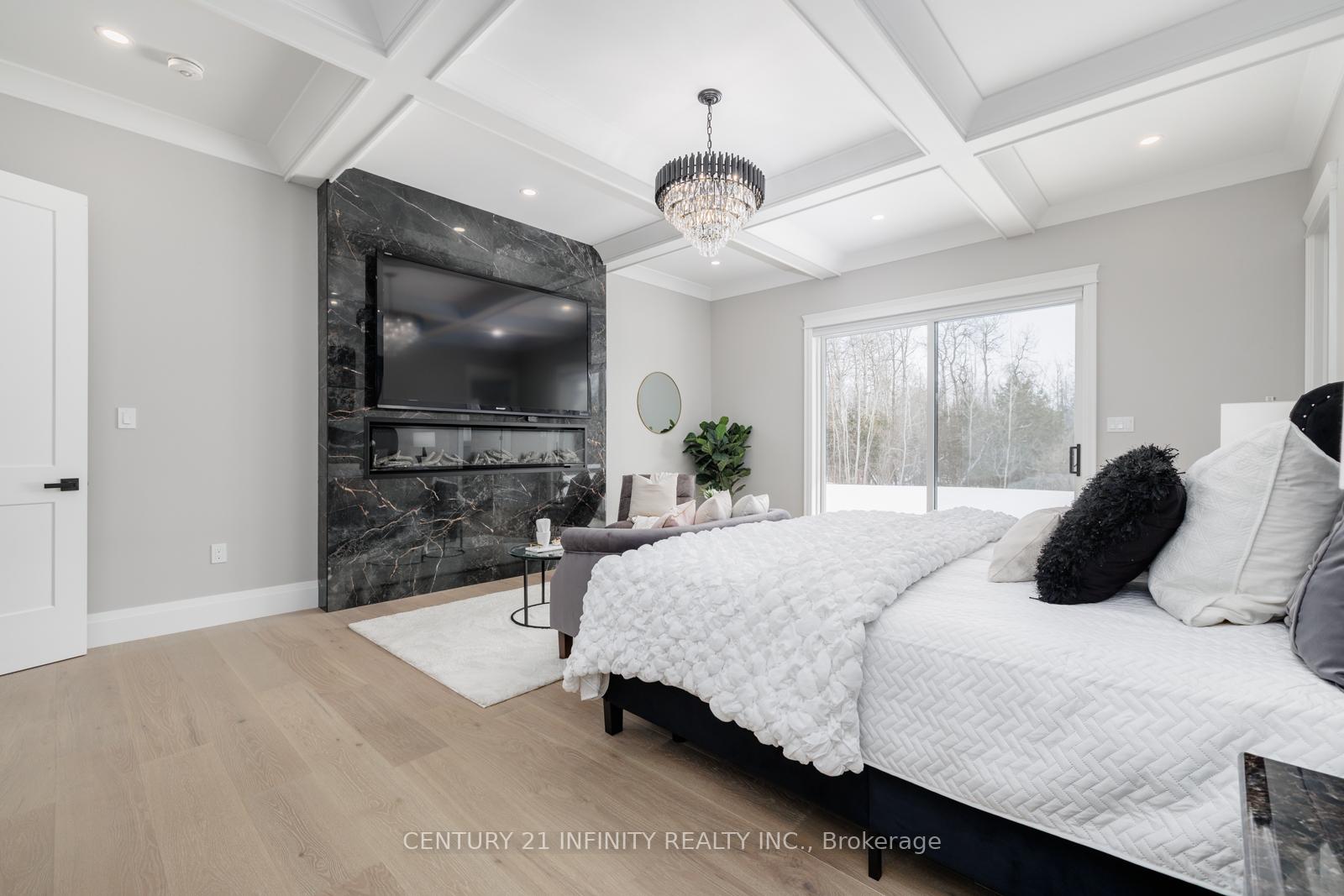 Photo 19 of 2033 Nash Road, Clarington, Bowmanville — HOMEH
