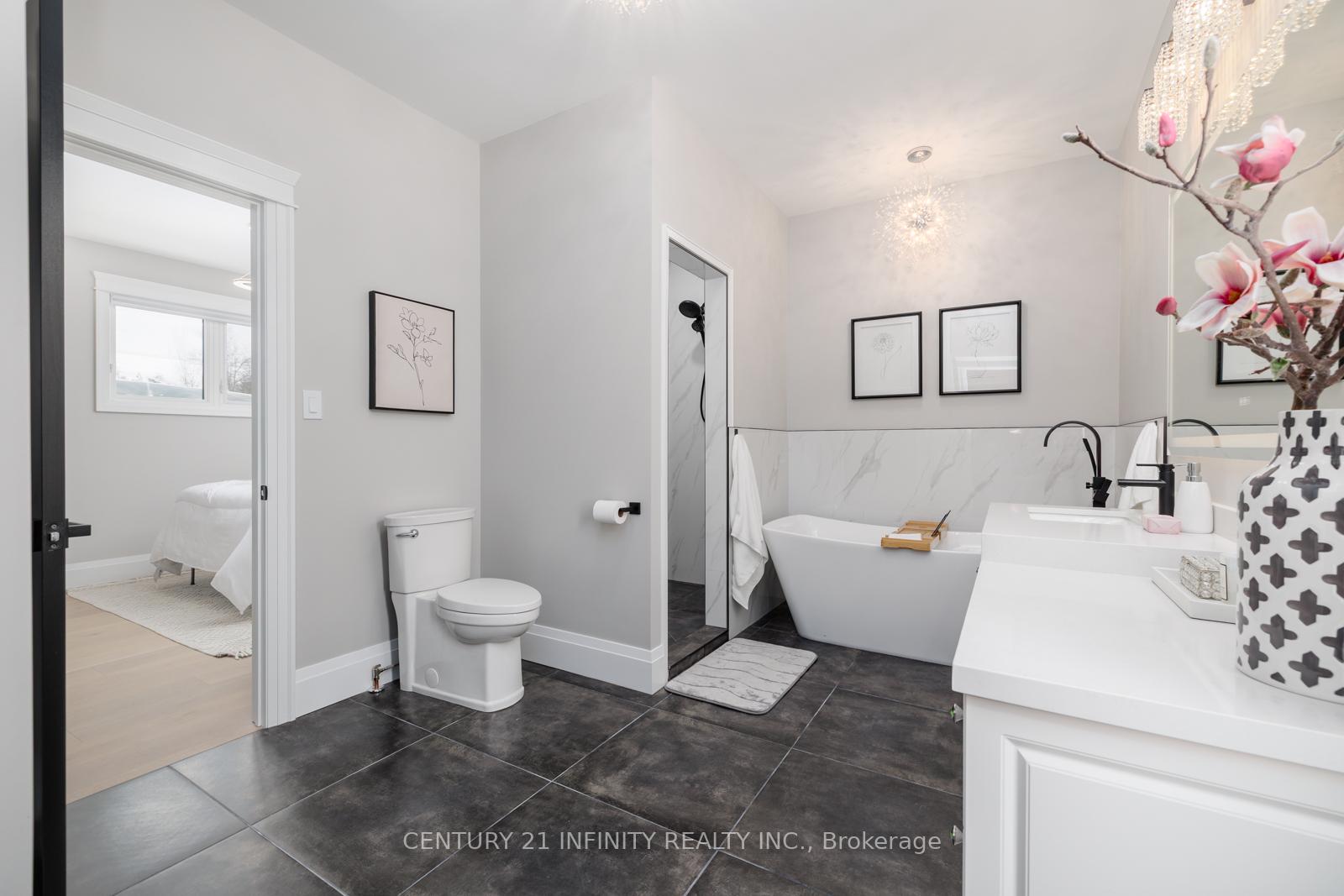 Photo 33 of 2033 Nash Road, Clarington, Bowmanville — HOMEH