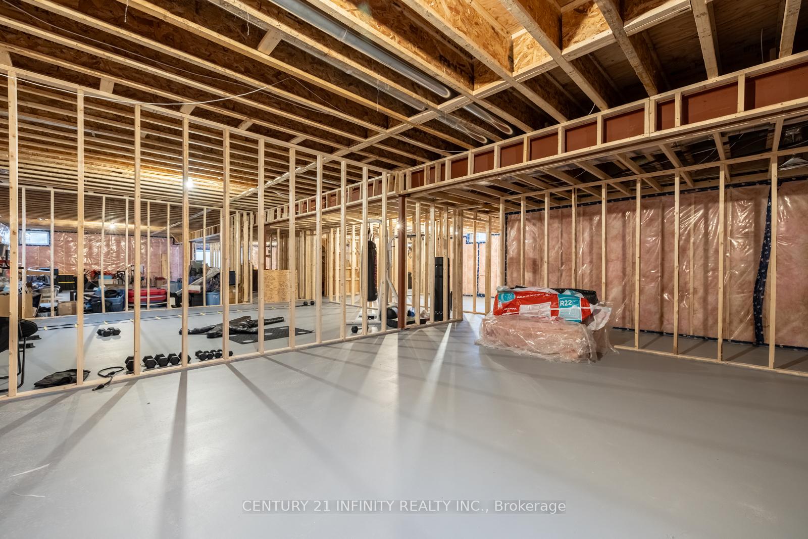 Photo 45 of 2033 Nash Road, Clarington, Bowmanville — HOMEH