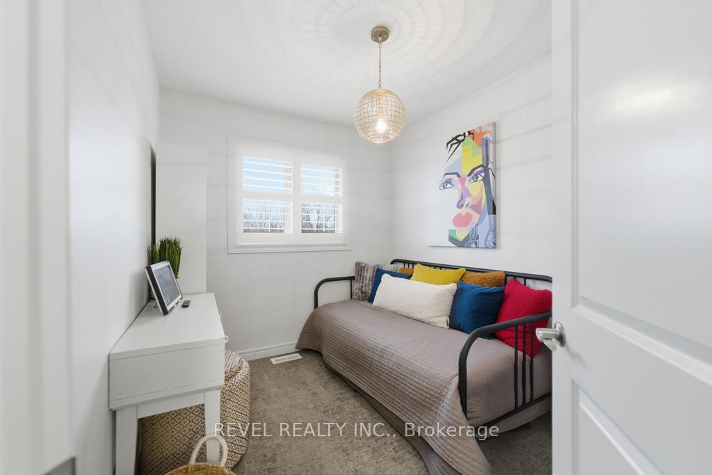 Photo 18 of 33 Barley Lane, Hamilton, Meadowlands — HOMEH