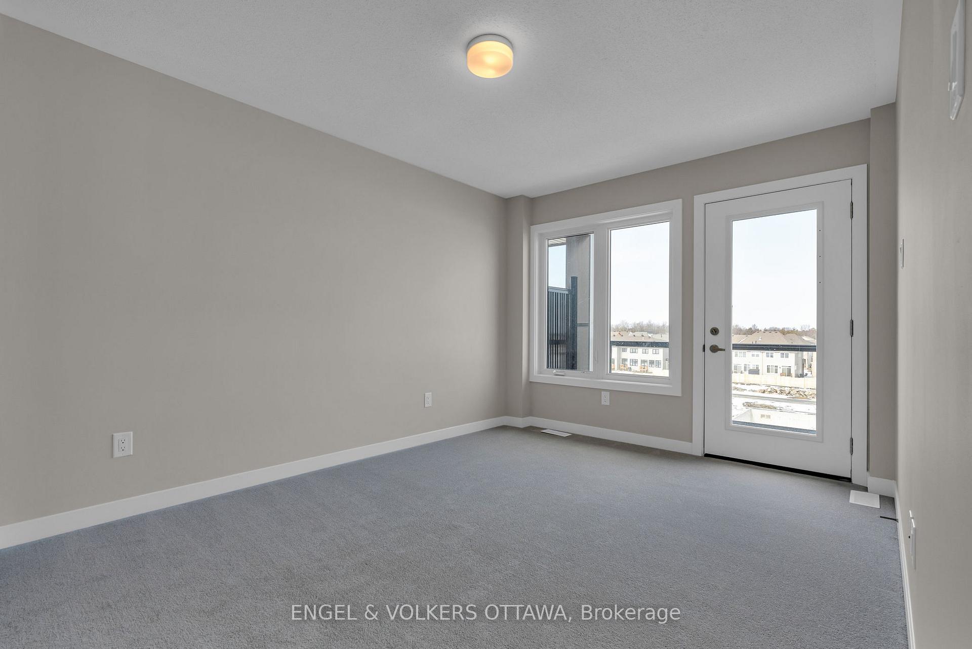 Photo 16 of 105 Beebalm Crescent, Ottawa, Barrhaven - Half Moon Bay — HOMEH