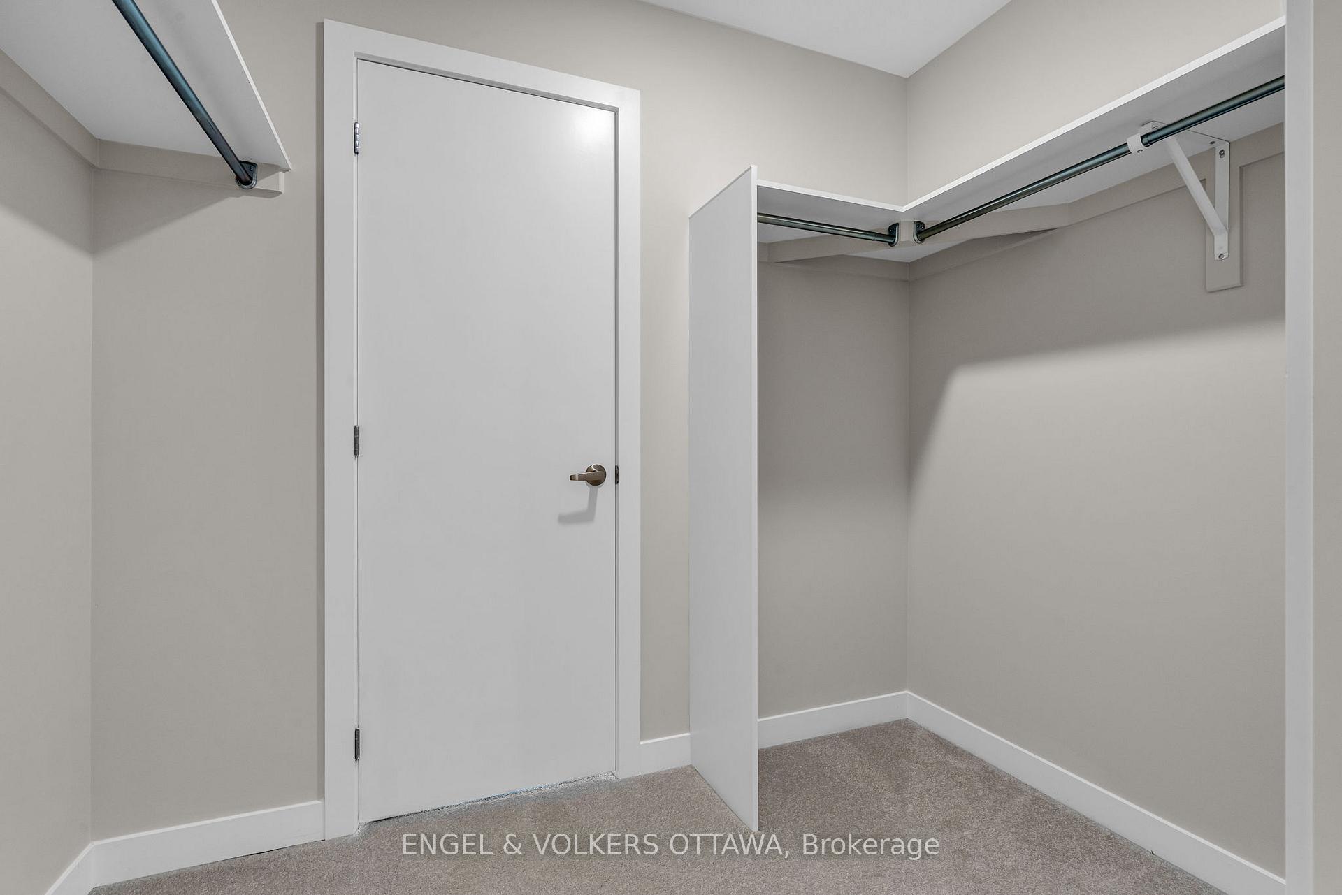Photo 18 of 105 Beebalm Crescent, Ottawa, Barrhaven - Half Moon Bay — HOMEH