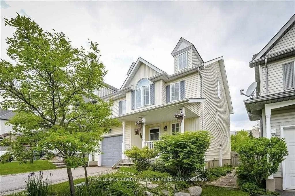 Front of 53 Carrington (Bsmt) Place