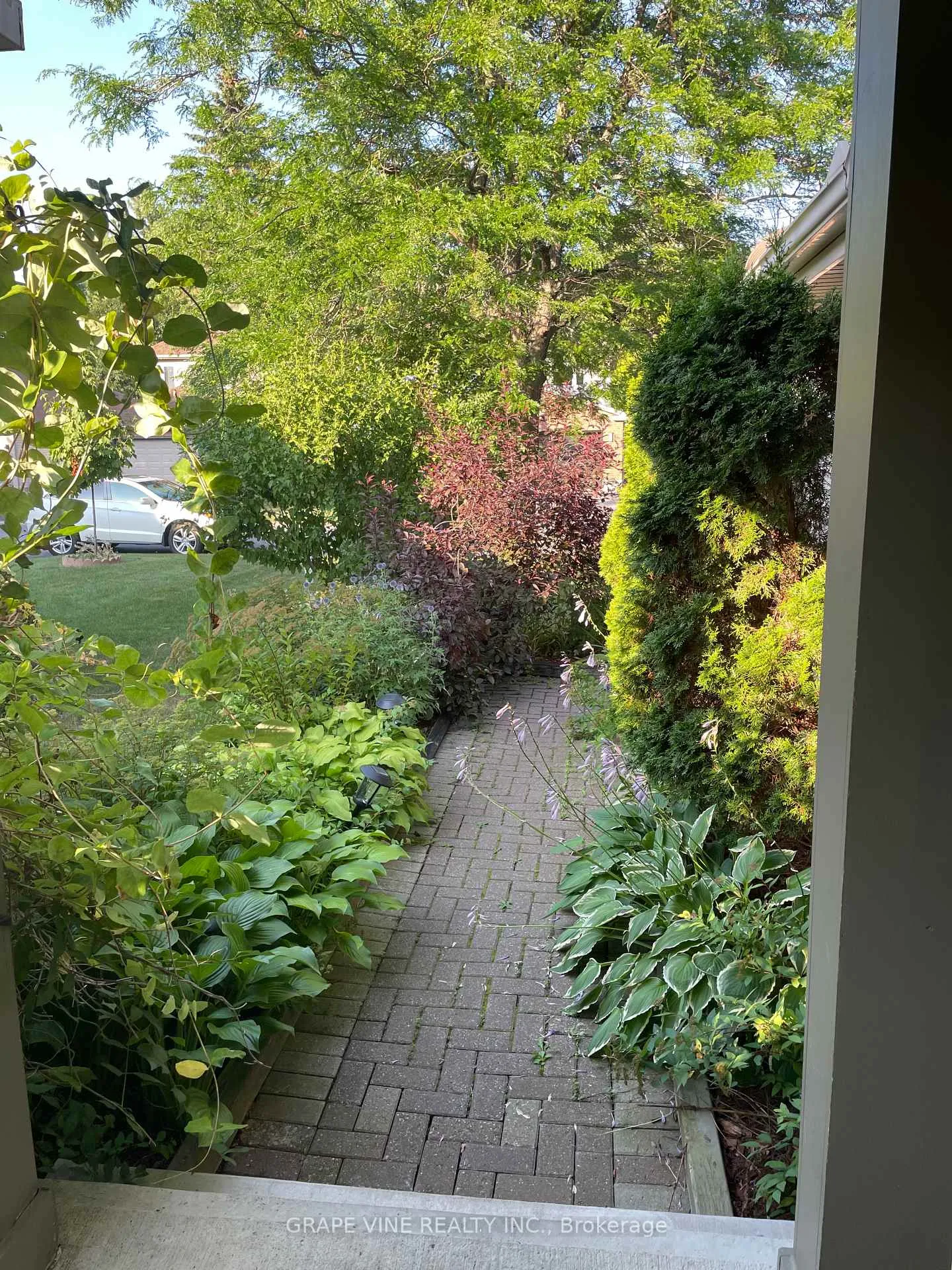 Photo 2 of 130 Springcreek Crescent, Ottawa, Kanata - Bridlewood — HOMEH