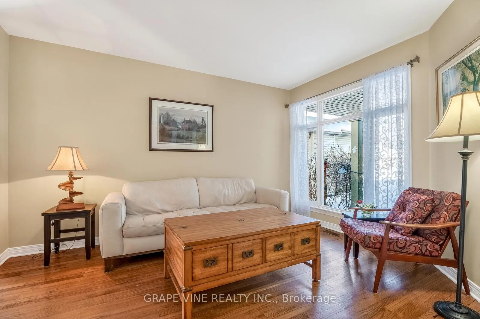 Photo 8 of 130 Springcreek Crescent, Ottawa, Kanata - Bridlewood — HOMEH