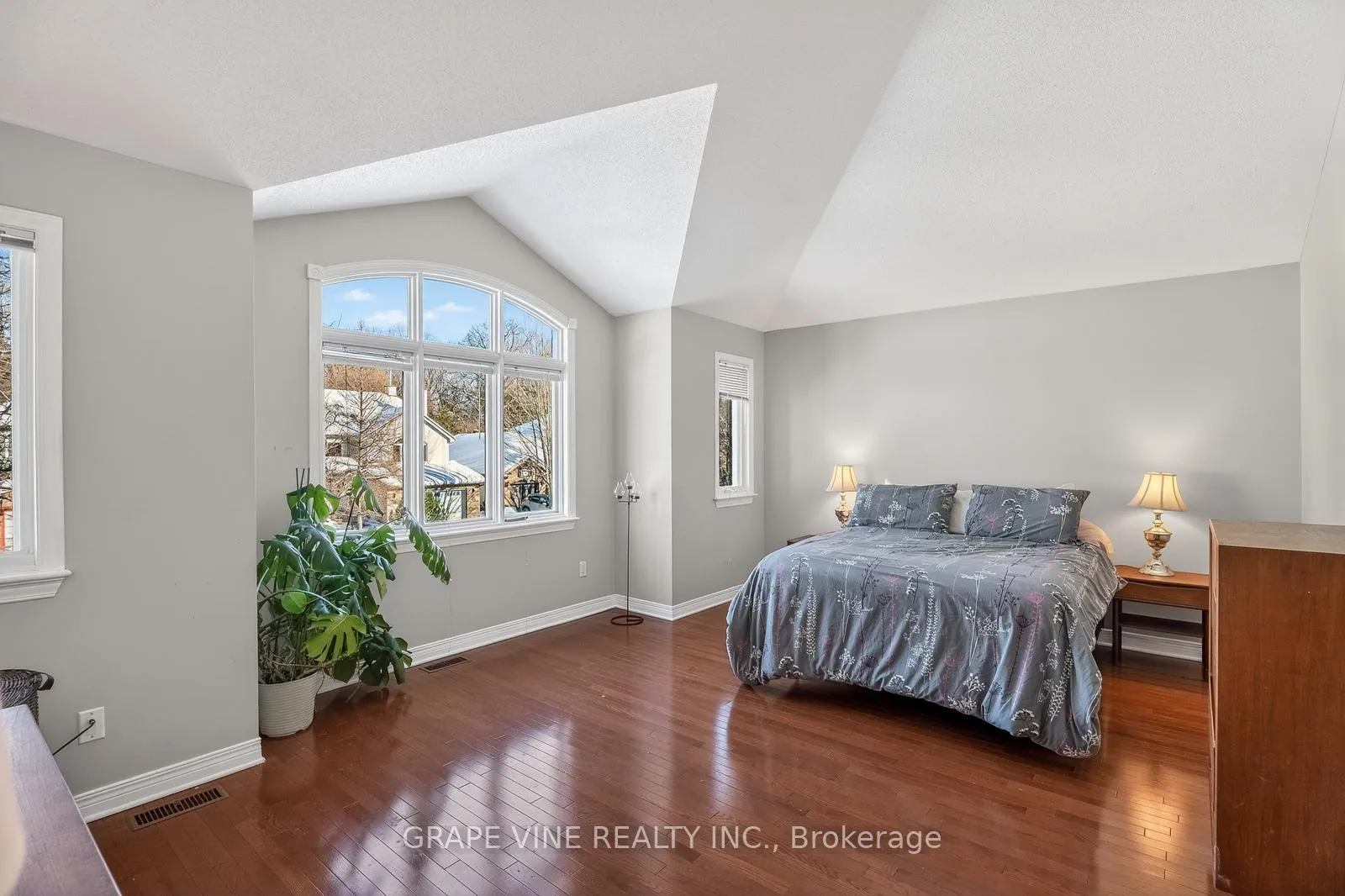Photo 20 of 130 Springcreek Crescent, Ottawa, Kanata - Bridlewood — HOMEH