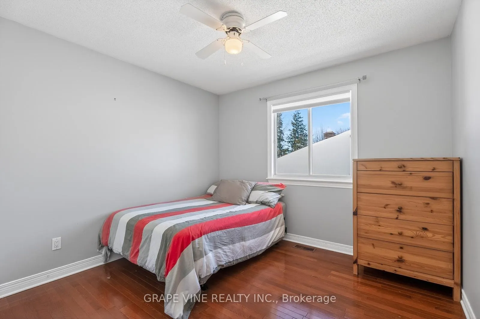 Photo 26 of 130 Springcreek Crescent, Ottawa, Kanata - Bridlewood — HOMEH