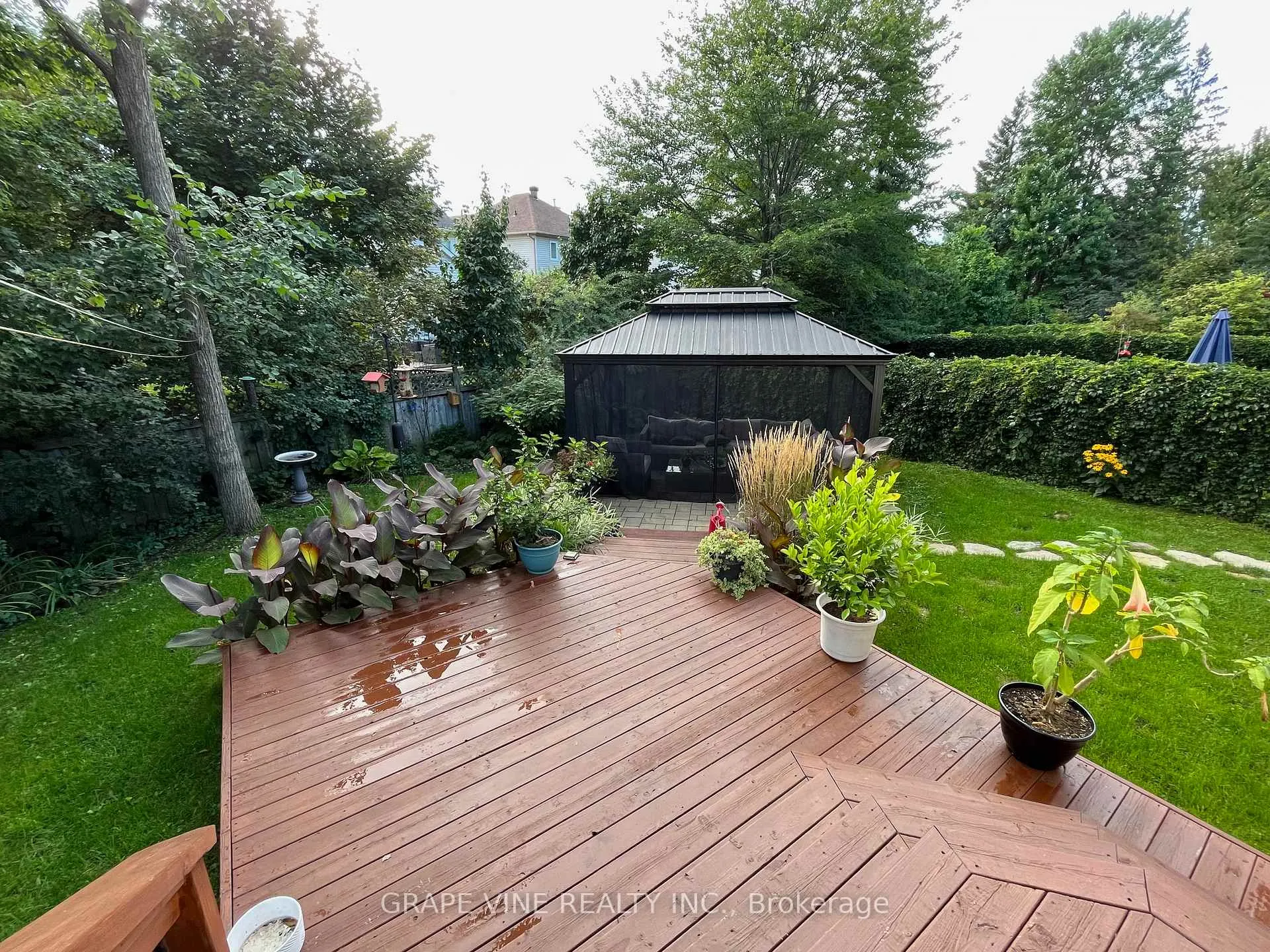 Photo 33 of 130 Springcreek Crescent, Ottawa, Kanata - Bridlewood — HOMEH