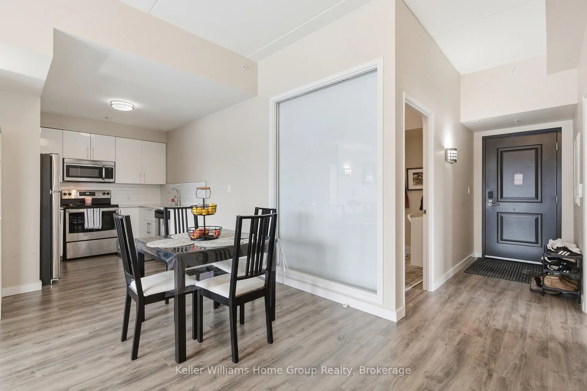 Photo 4 of Unit 106, 1219 Gordon Street, Guelph, Kortright West — HOMEH