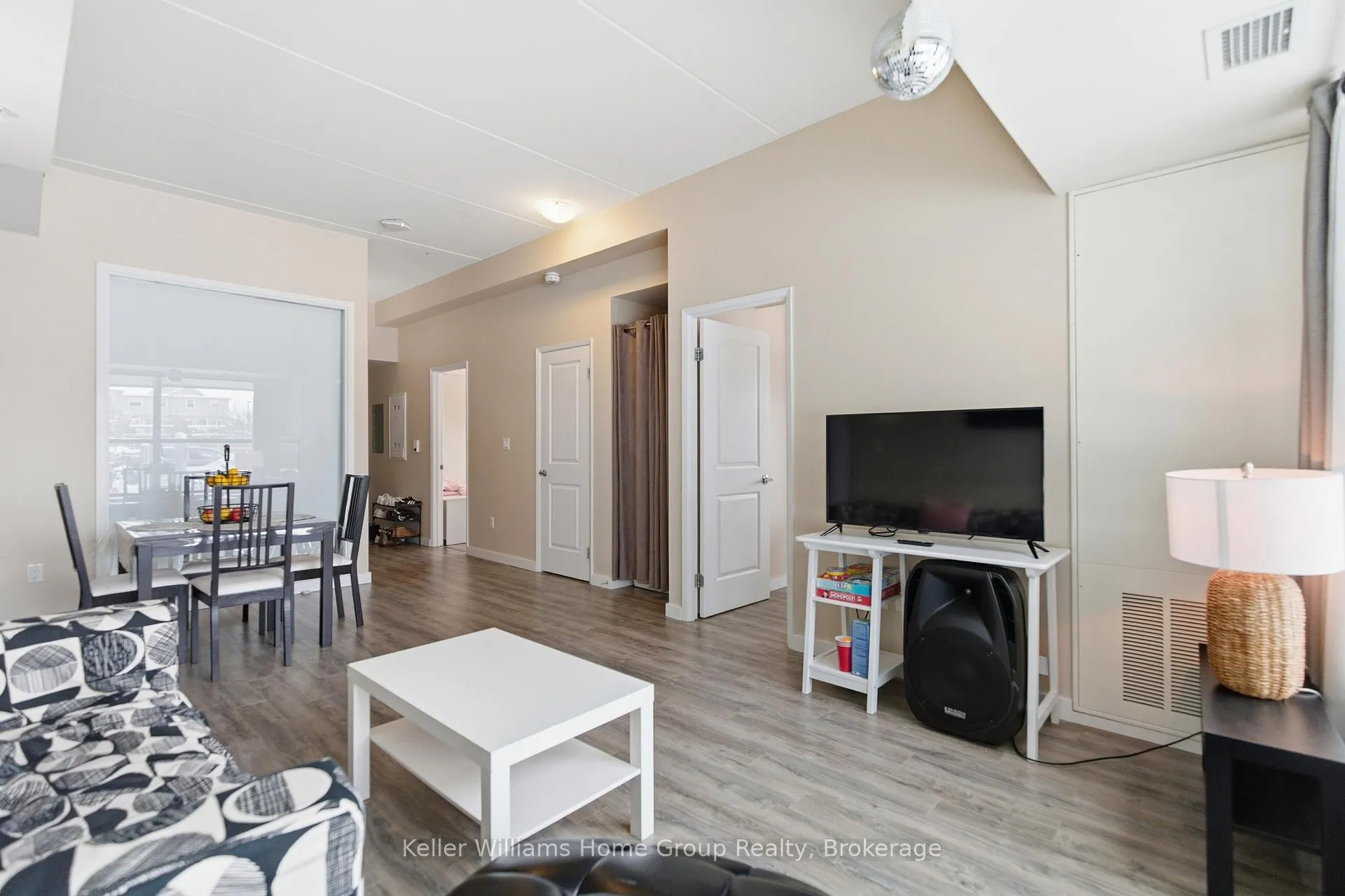 Photo 12 of Unit 106, 1219 Gordon Street, Guelph, Kortright West — HOMEH