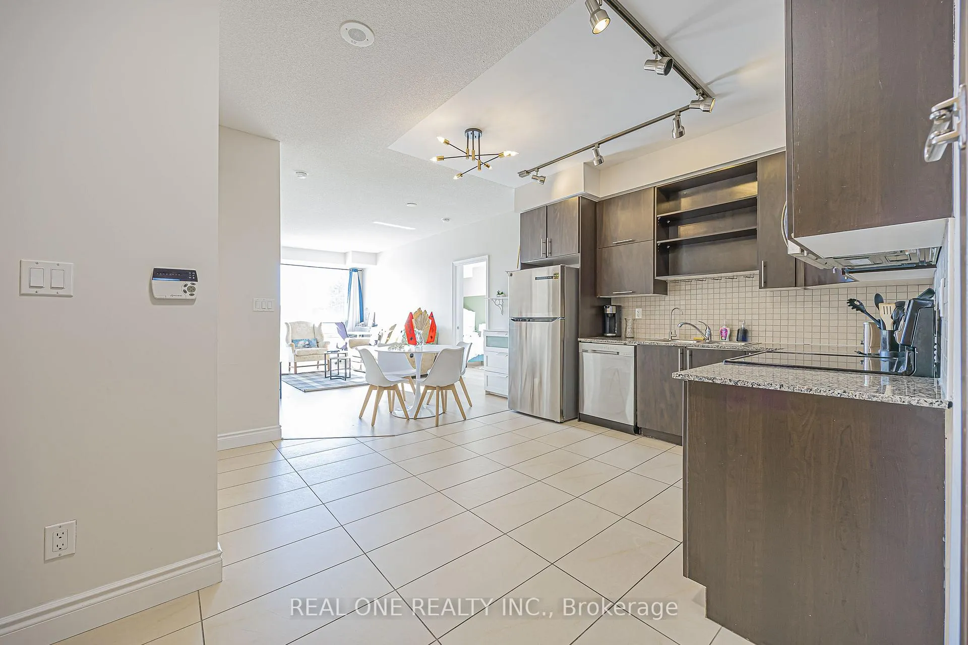 Photo 9 of Unit 218, 50 Clegg Road, Markham, Unionville — HOMEH