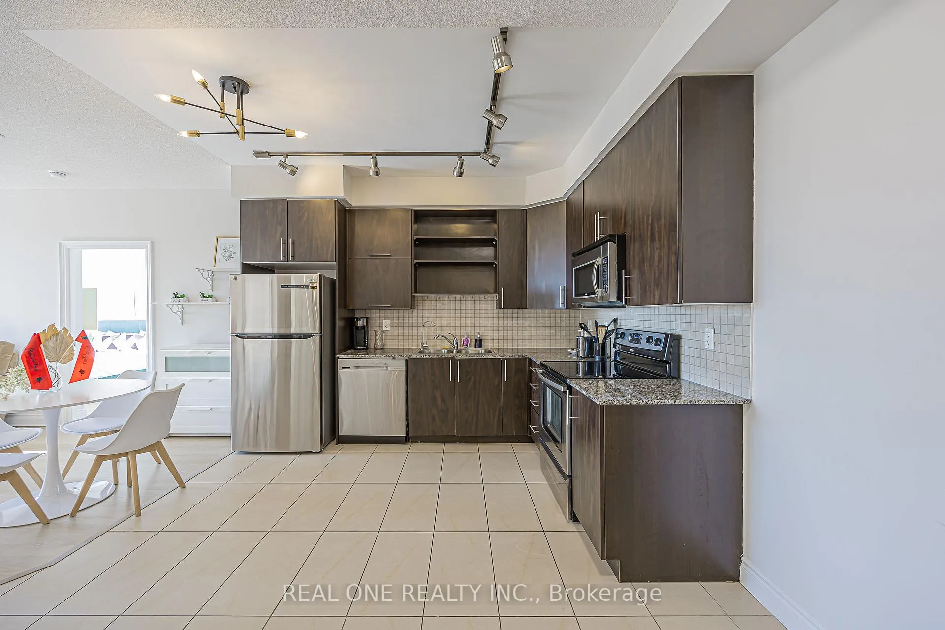 Photo 11 of Unit 218, 50 Clegg Road, Markham, Unionville — HOMEH