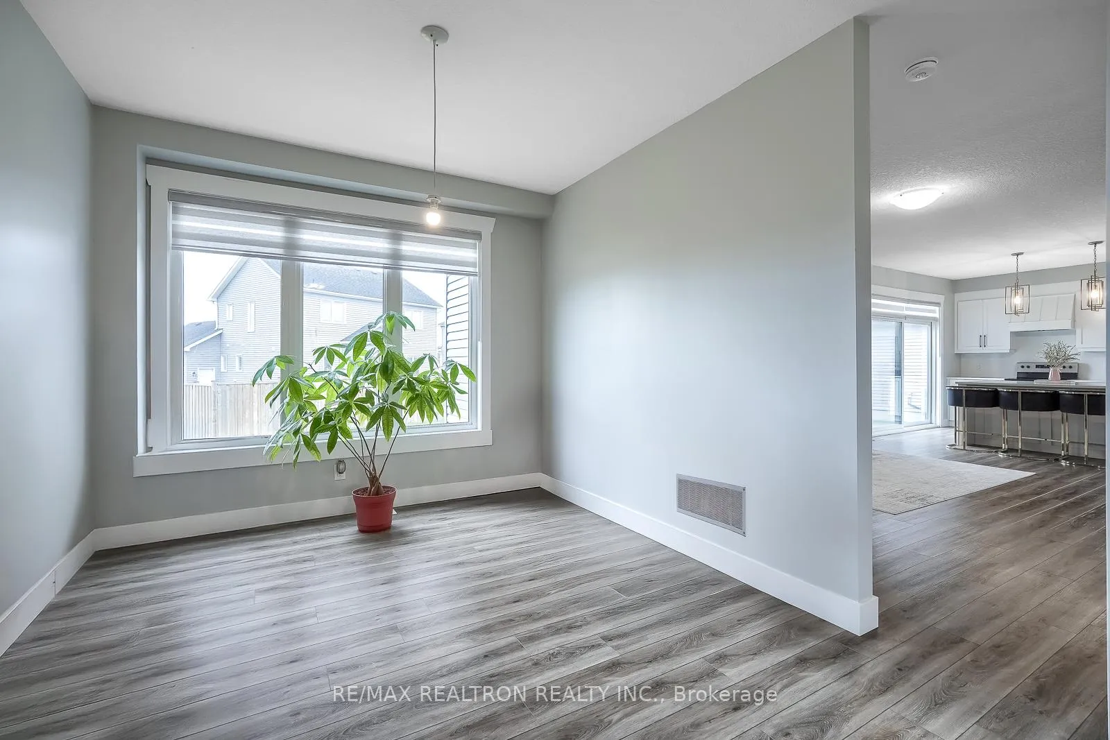 Photo 13 of 44 Allenwood Road, Springwater, Rural Springwater — HOMEH