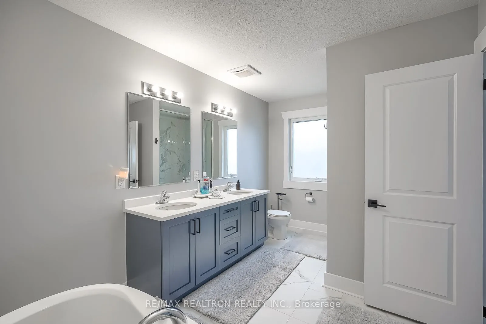 Photo 32 of 44 Allenwood Road, Springwater, Rural Springwater — HOMEH