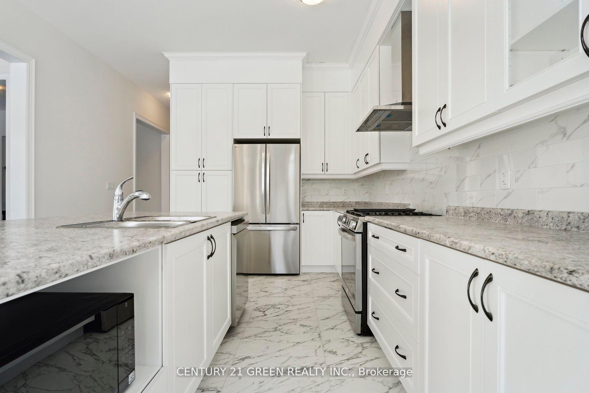 Photo 13 of 65 Durham Avenue, Barrie, Rural Barrie Southeast — HOMEH