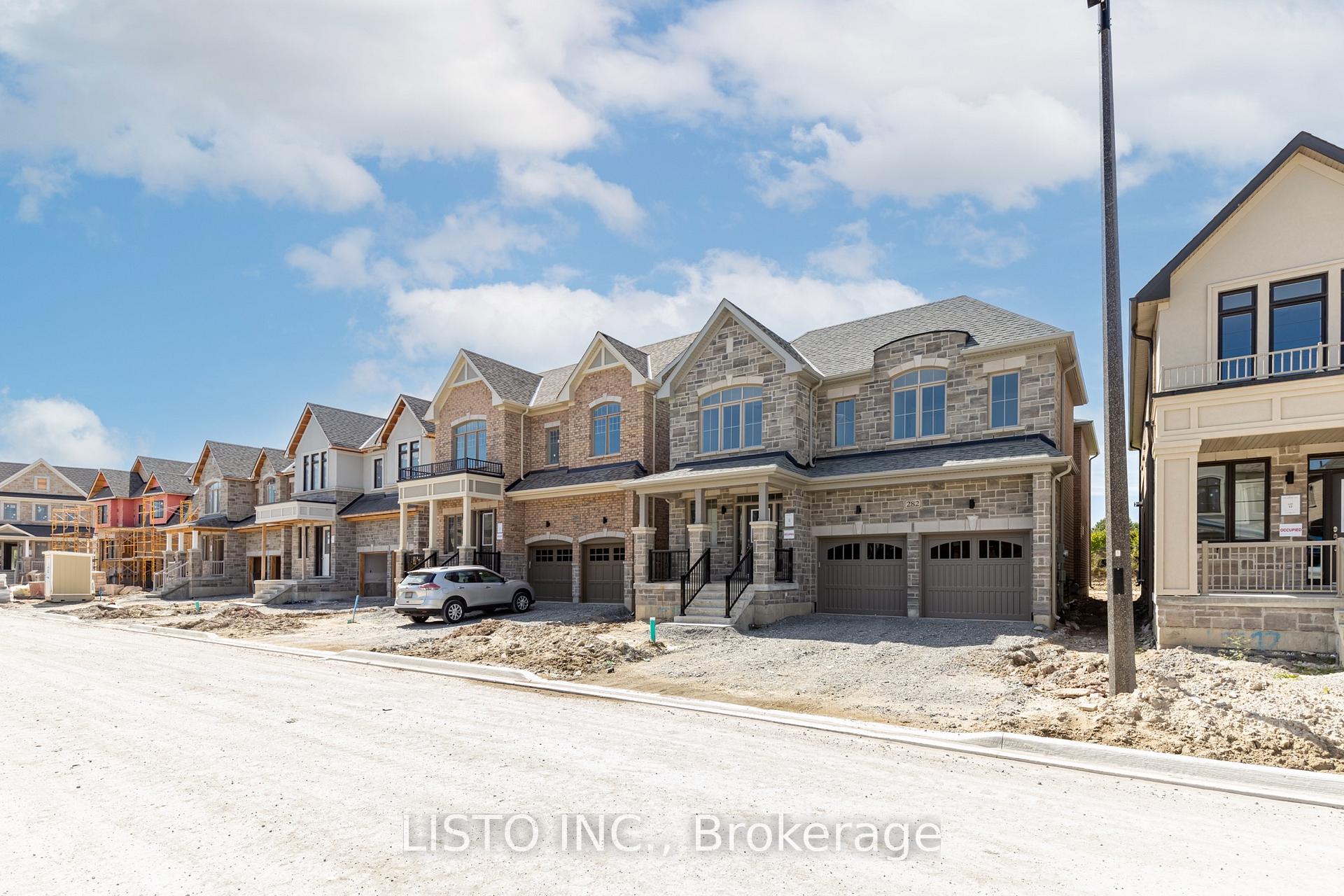 Photo 3 of 282 Danny Wheeler Boulevard, Georgina, Keswick North — HOMEH
