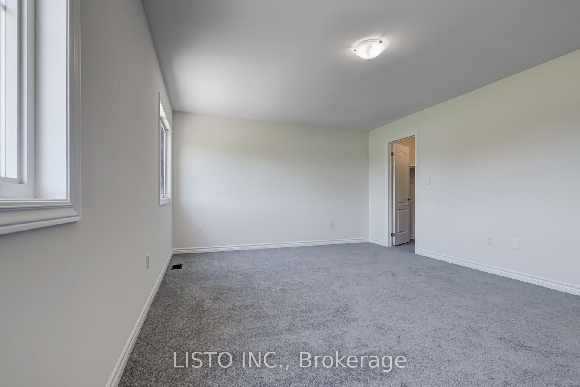 Photo 18 of 282 Danny Wheeler Boulevard, Georgina, Keswick North — HOMEH