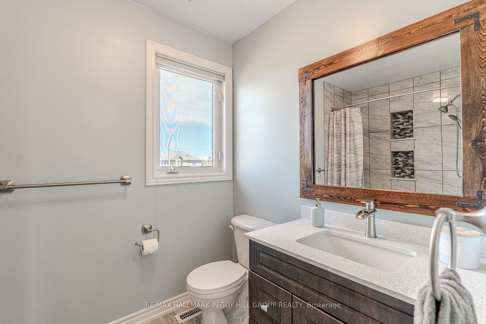 Photo 16 of 10 McAvoy Drive, Barrie, Edgehill Drive — HOMEH