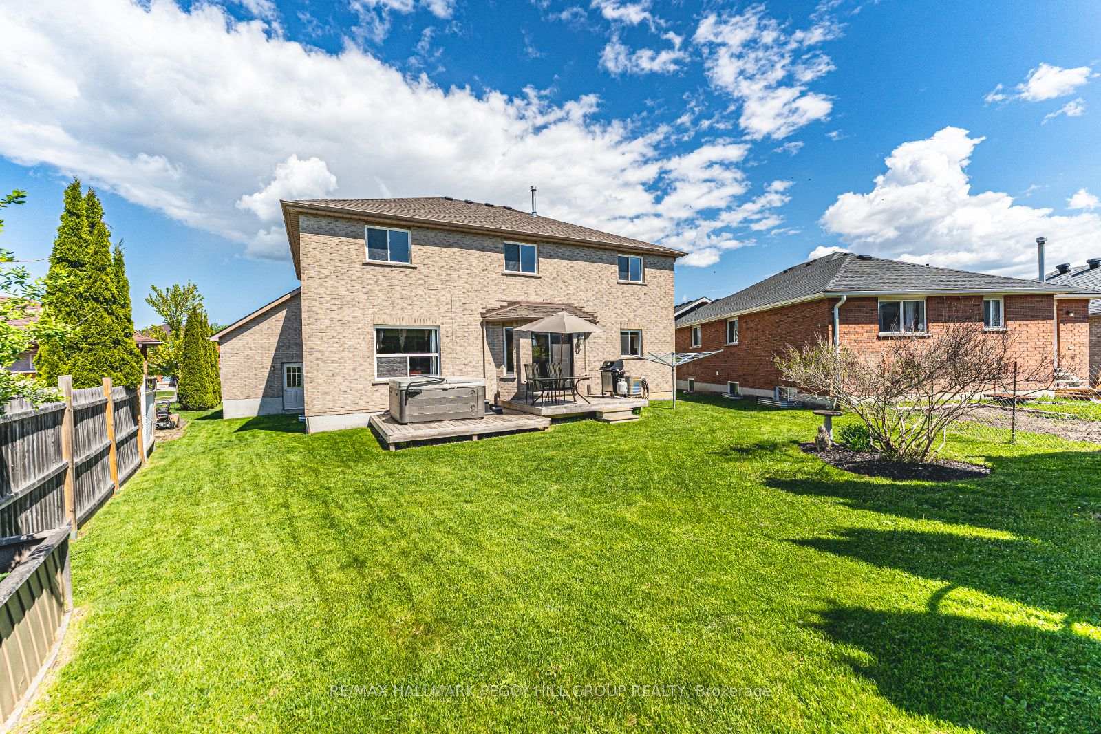 Photo 18 of 10 McAvoy Drive, Barrie, Edgehill Drive — HOMEH