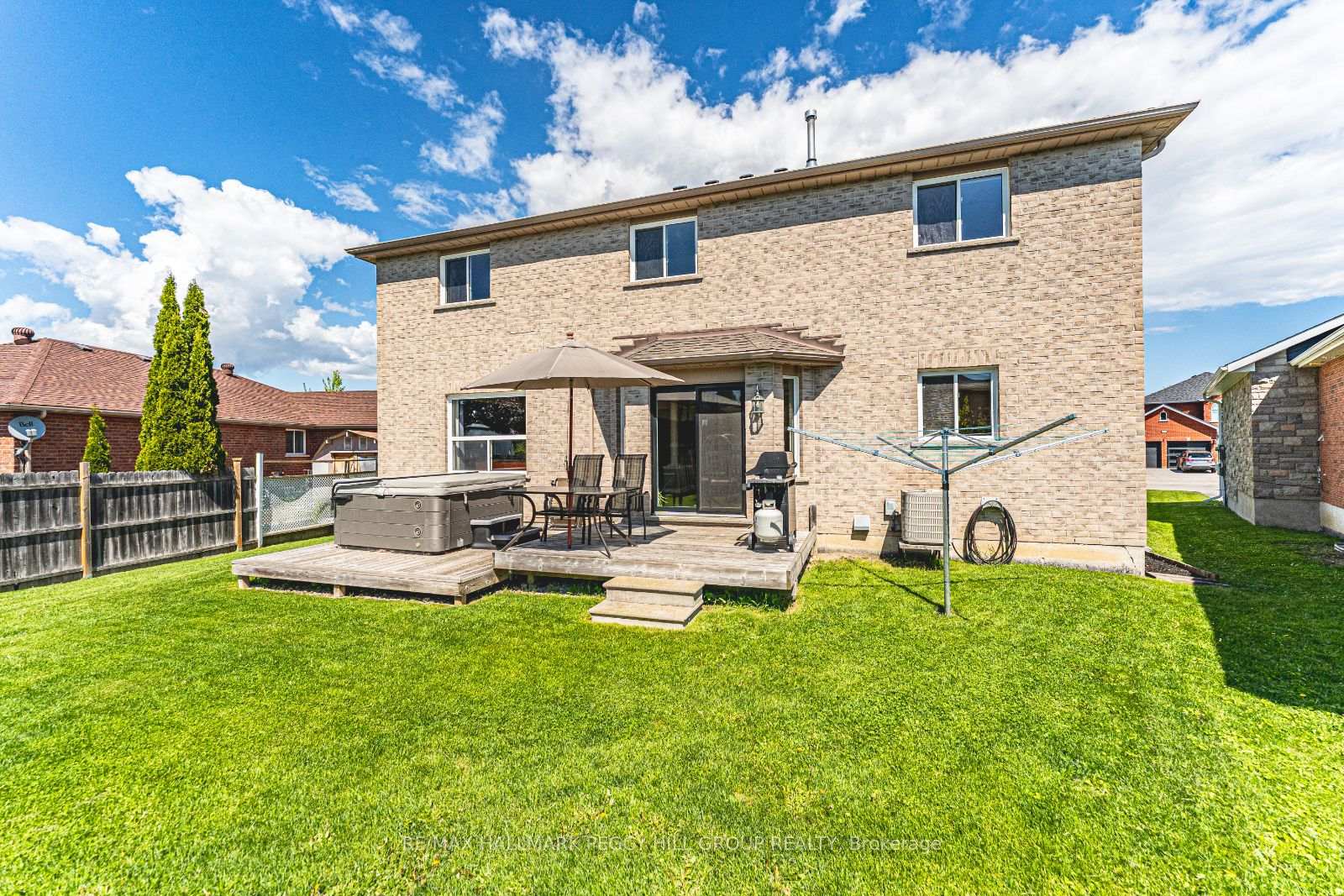 Photo 20 of 10 McAvoy Drive, Barrie, Edgehill Drive — HOMEH
