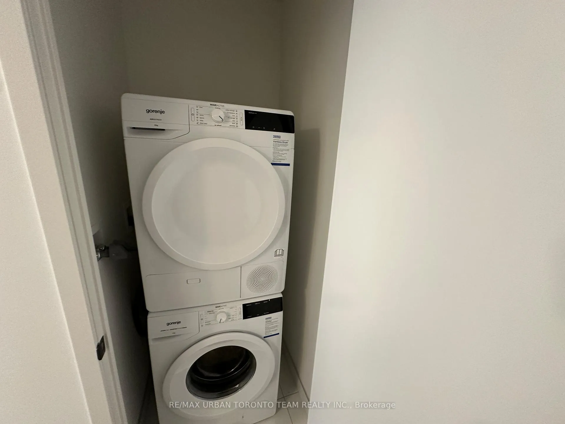 Photo 18 of Unit 3202, 8 Interchange Way, Vaughan, Vaughan Corporate Centre — HOMEH